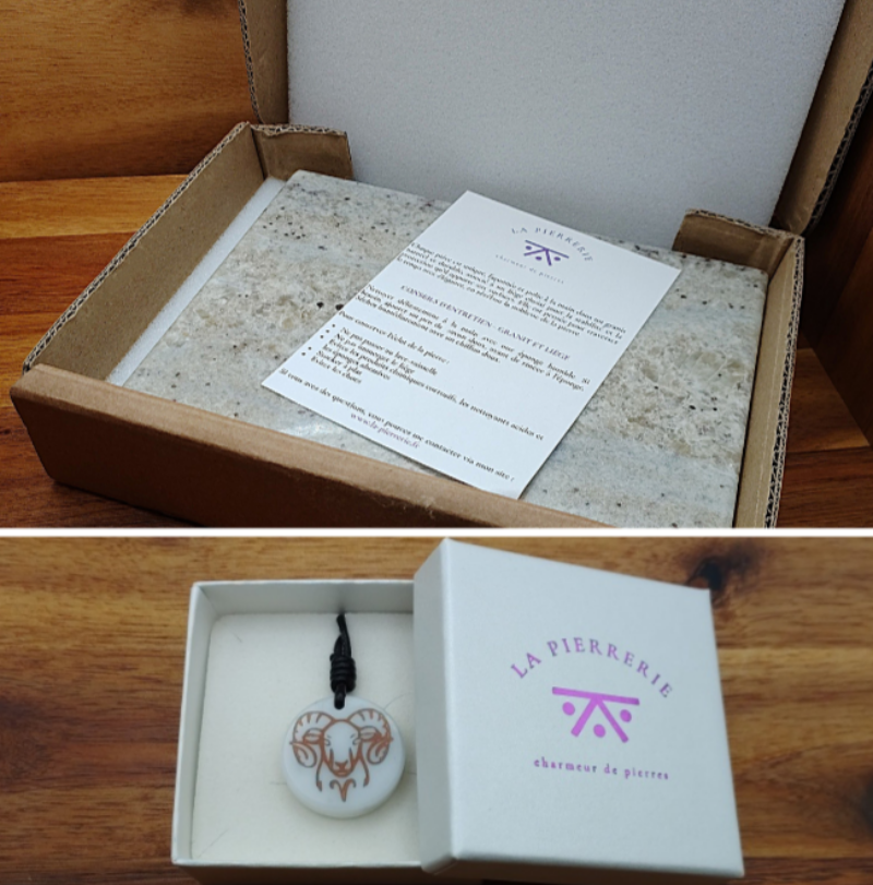 Dernière étape de mon travail, l'emballage. Une planche en granit dans sa boîte avec conseils d'entretien et un pendentif bélier dans son écrin